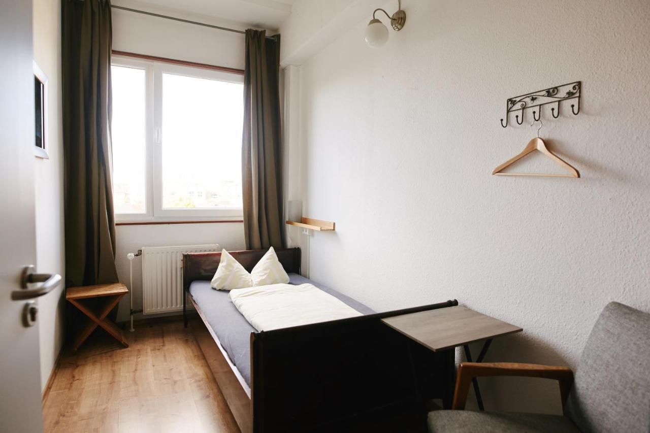 Eenpersoonskamer met Gedeelde Badkamer