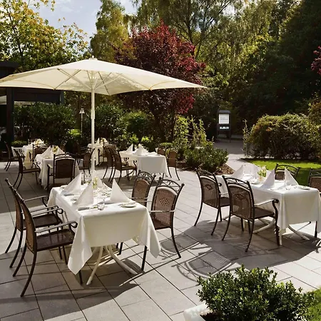 Movenpick Hotel Munster Am Aasee-3